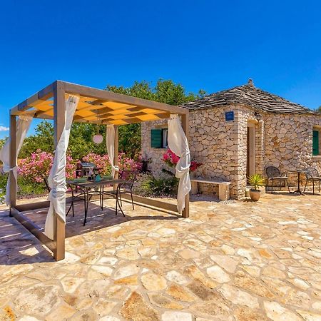 Magical Island Home Supetar Exterior foto