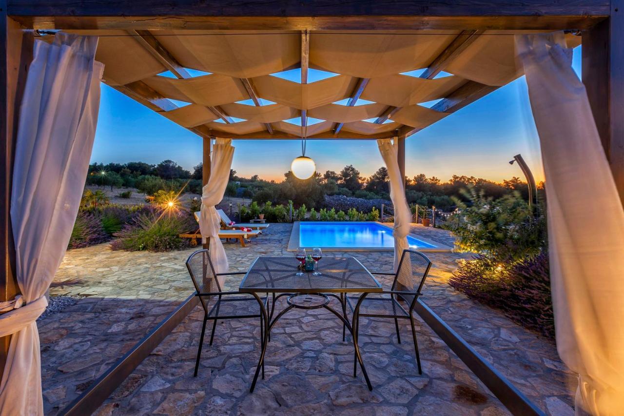 Magical Island Home Supetar Exterior foto