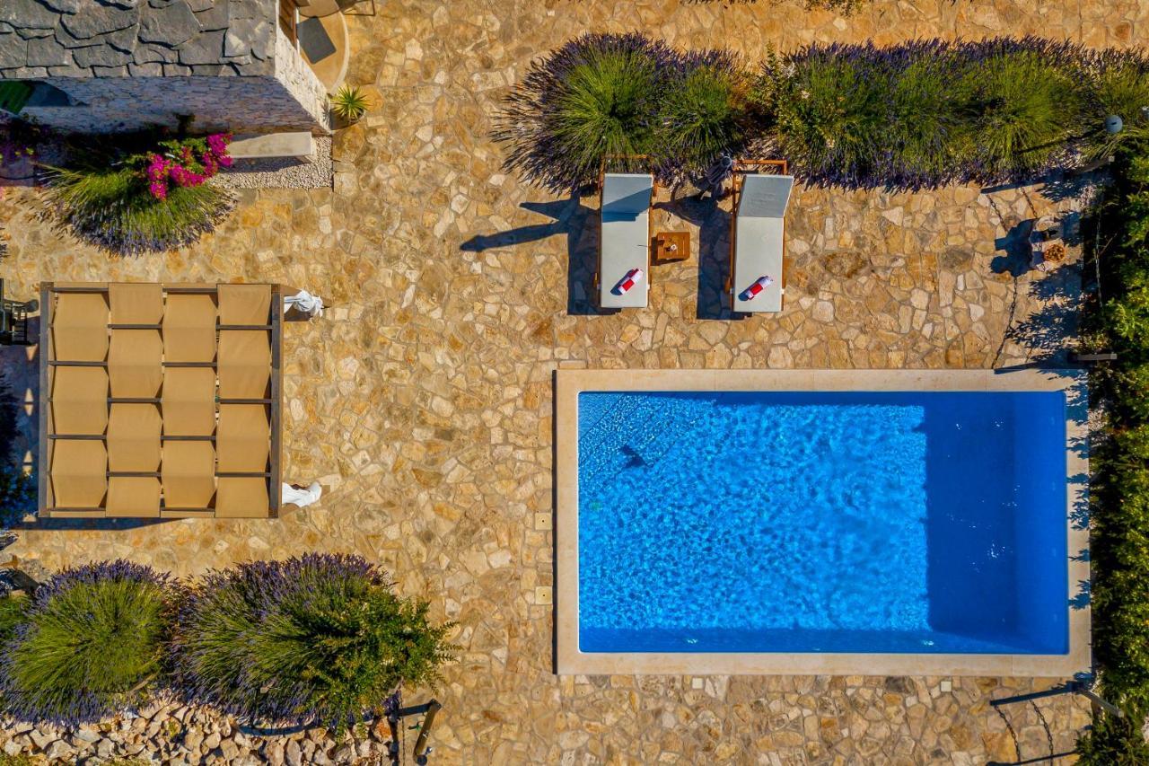 Magical Island Home Supetar Exterior foto