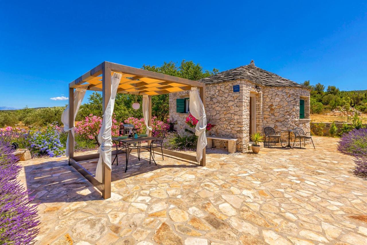 Magical Island Home Supetar Exterior foto